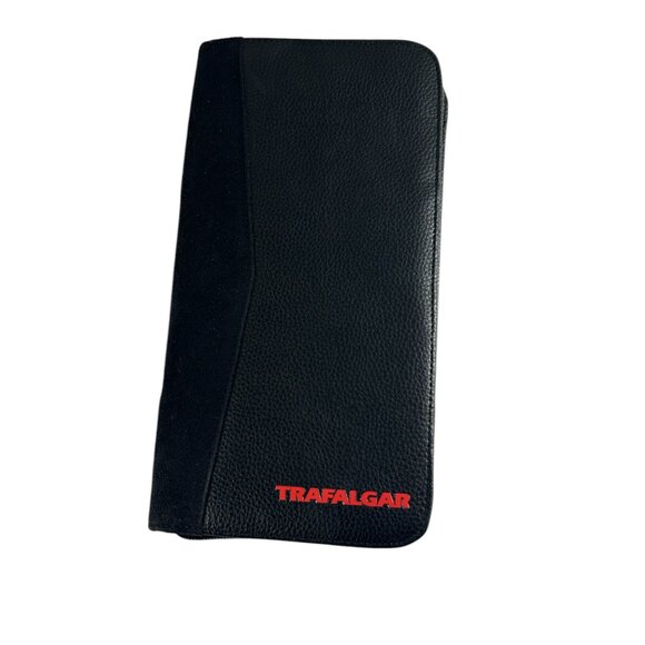 Trafalgar Black Passport Travel Case Black Faux Leather Card Wallet Zip Around - Picture 1 of 7